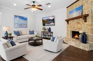 11 Kayak Ridge Dr, The Woodlands, TX 77389 - Photo 9