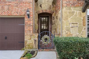 11 Kayak Ridge Dr, Spring, TX 77389 - Photo 3