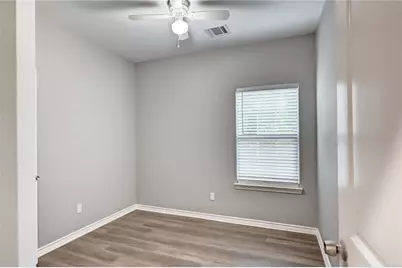 8695 Sassafras, Willis, TX 77318 - Photo 19