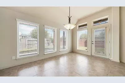 5903 Falling Briar Lane, Sugar Land, TX 77479 - Photo 11
