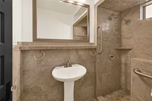 830 Ross St, La Marque, TX 77568 - Photo 5