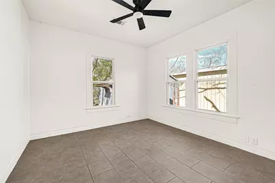 830 Ross St, La Marque, TX 77568 - Photo 9