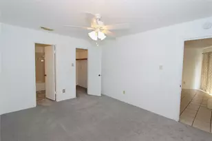 10639 Braes Bend Dr, Houston, TX 77071 - Photo 9