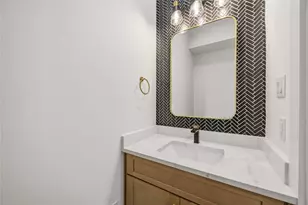 8210 Lawler St, Houston, TX 77051 - Photo 3