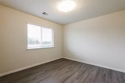 12334 Maura Lane, Houston, TX 77044 - Photo 7