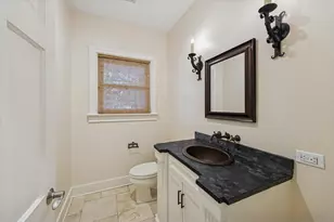 2305 Blue Bonnet Blvd, Houston, TX 77030 - Photo 13