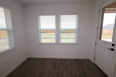 12017 Willow Way Avenue, Mont Belvieu, TX 77535 - Photo 7