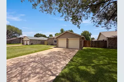 318 Floravista Drive, Houston, TX 77598 - Photo 19