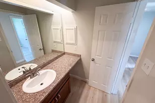 318 Flora Vista Dr, Houston, TX 77598 - Photo 13