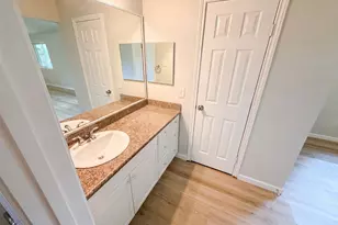 318 Flora Vista Dr, Houston, TX 77598 - Photo 15