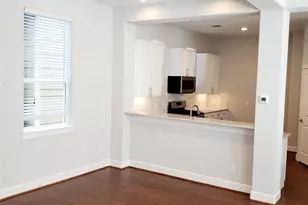 720C Link Rd, Houston, TX 77008 - Photo 11