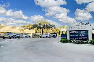 2630 Persa St, Houston, TX 77098 - Photo 7