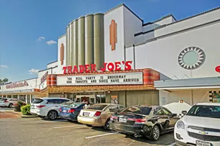 2630 Persa St, Houston, TX 77098 - Photo 3