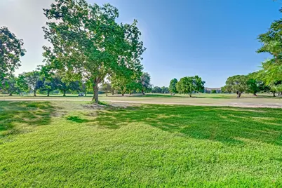 8252 Golf Green Circle, Houston, TX 77036 - Photo 33