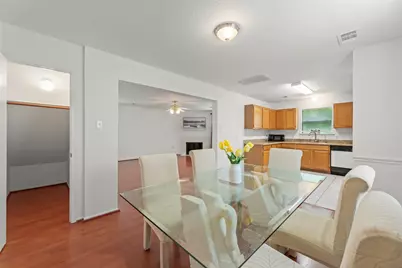 8252 Golf Green Circle, Houston, TX 77036 - Photo 5