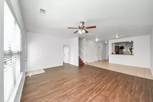 26902 Springflight Ln, Hockley, TX 77447 - Photo 9