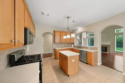 13422 Yaupon Holly Lane, Houston, TX 77044 - Photo 15