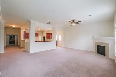 6811 Gonzales Point, Manvel, TX 77578 - Photo 13