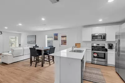 4154 Saltillo Lakes Drive, Baytown, TX 77521 - Photo 17