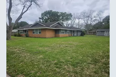 1518 Lawrence Street, Rosenberg, TX 77471 - Photo 3