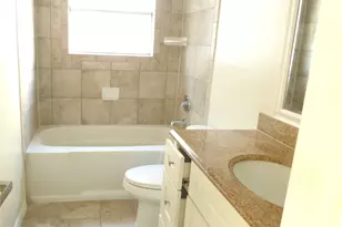 5018 Kleinbrook Dr, Houston, TX 77066 - Photo 15