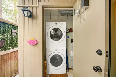 5711 Sugar Hill Drive #35, Houston, TX 77057 - Photo 19