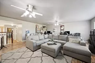 394 Hyland Ln, League City, TX 77573 - Photo 19