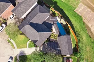 394 Hyland Ln, League City, TX 77573 - Photo 3