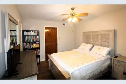 303 N 9th Street, Beasley, TX 77417 - Photo 31
