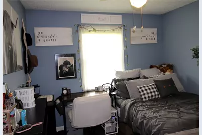 303 N 9th Street, Beasley, TX 77417 - Photo 29