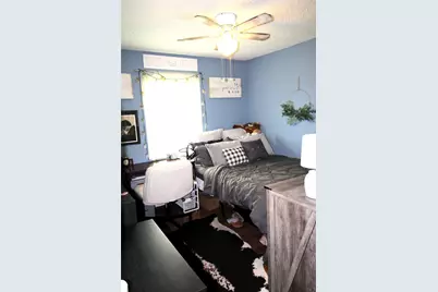 303 N 9th Street, Beasley, TX 77417 - Photo 35