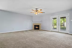 7627 Greenwood Point Dr, Cypress, TX 77433 - Photo 5