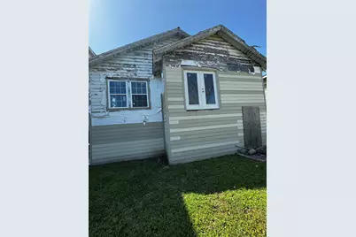 3122 Avenue N 1/2, Galveston, TX 77550 - Photo 3
