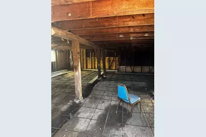 3122 Avenue N 1/2, Galveston, TX 77550 - Photo 7