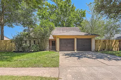 6715 La Sombra Drive, Houston, TX 77083 - Photo 1