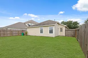 1907 Wooded Acres Dr, Humble, TX 77396 - Photo 17