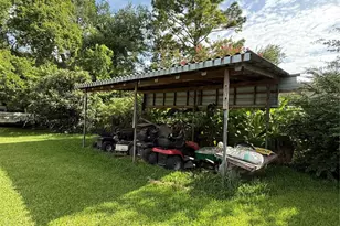 4302 Banner Dr, Houston, TX 77013 - Photo 7