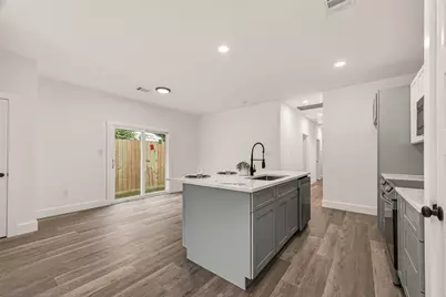 8214 Woodward Street, Houston, TX 77051 - Photo 13