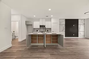 8214 Woodward St, Houston, TX 77051 - Photo 9