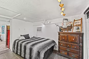 5411 Ave R 1/2, Galveston, TX 77551 - Photo 17