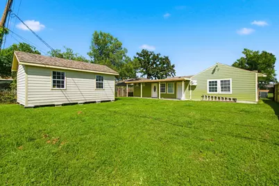 702 Redondo Drive, Houston, TX 77015 - Photo 37