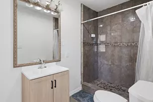 702 Redondo Dr, Houston, TX 77015 - Photo 17