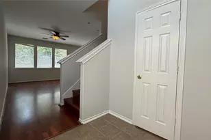 35 Ledgestone Pl, The Woodlands, TX 77382 - Photo 3