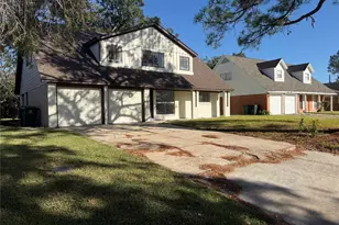 5615 Greylog Dr, Houston, TX 77048 - Photo 3