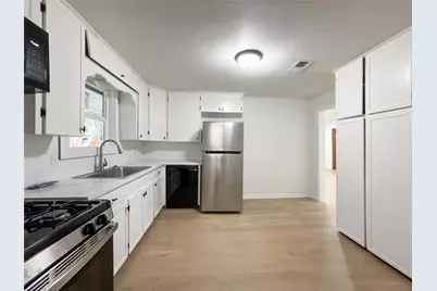 703 Texas Avenue, Pasadena, TX 77506 - Photo 7
