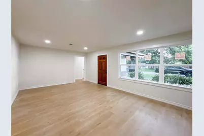 703 Texas Avenue, Pasadena, TX 77506 - Photo 5