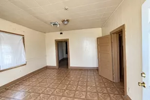 114 W 15th St, Port Arthur, TX 77640 - Photo 3