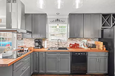 6711 Campden Drive, Spring, TX 77379 - Photo 11