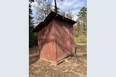 283 Bobwhite Lane, Livingston, TX 77351 - Photo 9