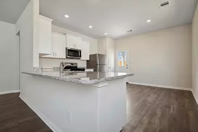 16467 Honeysuckle Hill Drive, Conroe, TX 77303 - Photo 5